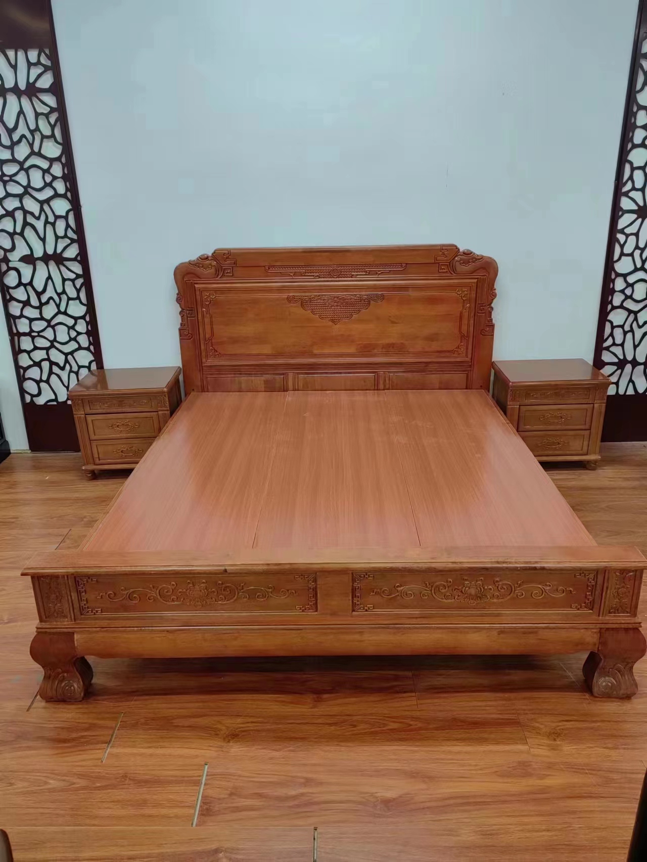 1700723574943791.jpg 684064b2eb6cf9cdb3cee9d3ba1cb1a.jpg